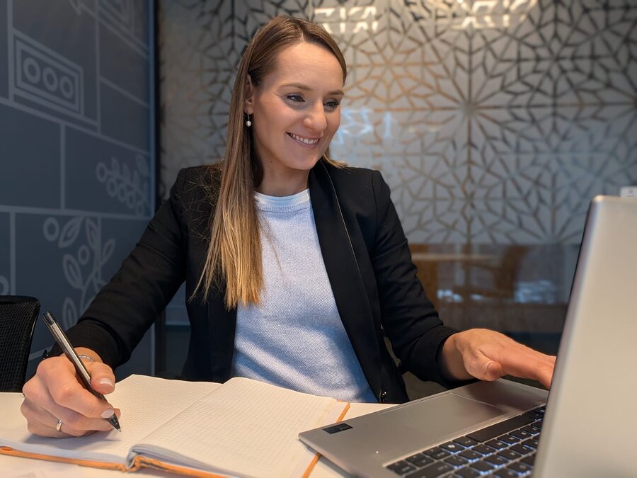 Profesjonalna współpraca zespołowa na szkoleniu językowym Professa